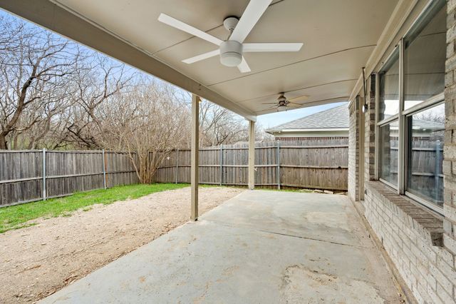 4504 Fargo Drive, Grand Prairie, TX 75052