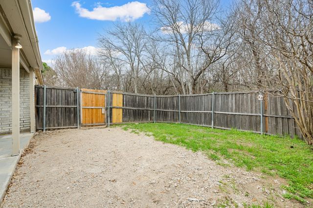 4504 Fargo Drive, Grand Prairie, TX 75052