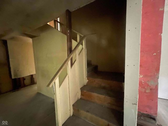 2726 Boulevard Place, Indianapolis, IN 46208