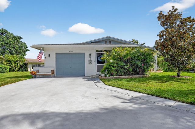 6700 Overland Drive, Delray Beach, FL 33484