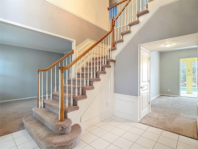 8708 BAY LAUREL COURT, Tampa, FL 33647