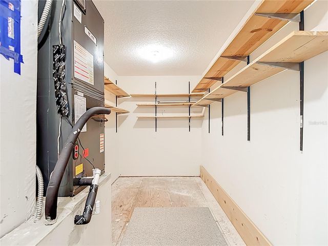 8708 BAY LAUREL COURT, Tampa, FL 33647