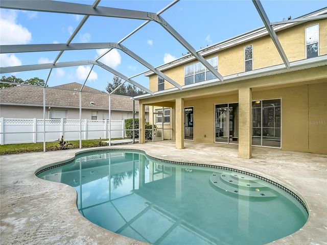 8708 BAY LAUREL COURT, Tampa, FL 33647