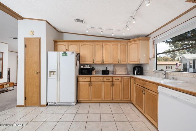 412 Schooner Avenue, Edgewater, FL 32141