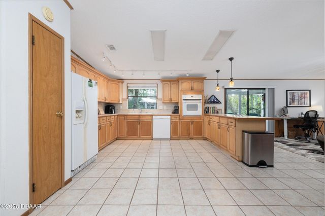 412 Schooner Avenue, Edgewater, FL 32141