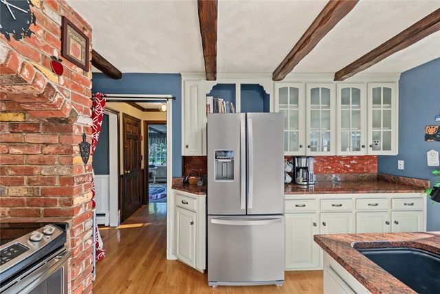 65 Sherman Avenue, Seekonk, MA 02771