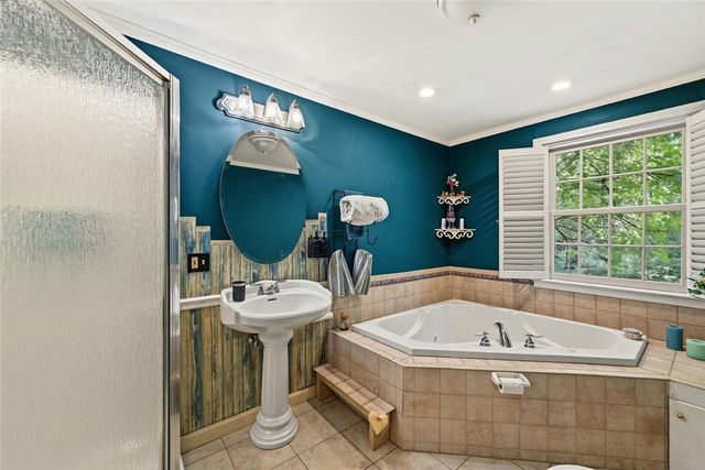 65 Sherman Avenue, Seekonk, MA 02771