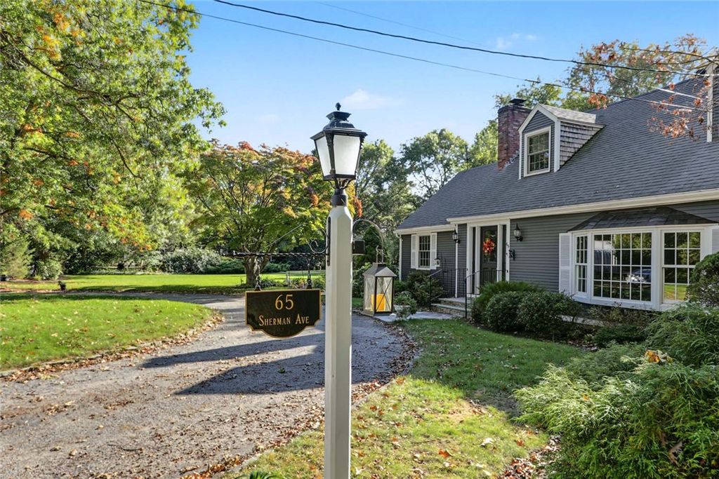 65 Sherman Avenue, Seekonk, MA 02771