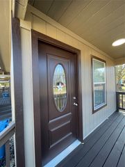 110 Crockett Street B & F, Valley View, TX 76272