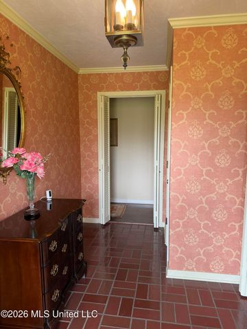 213 Forrest Drive, Natchez, MS 39120