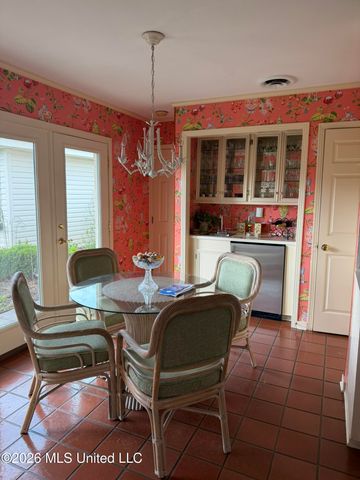 213 Forrest Drive, Natchez, MS 39120