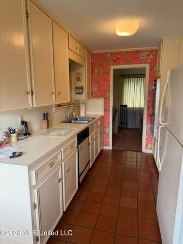 213 Forrest Drive, Natchez, MS 39120