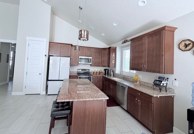 12105 S GALENA GROVE WAY, Draper, UT 84020