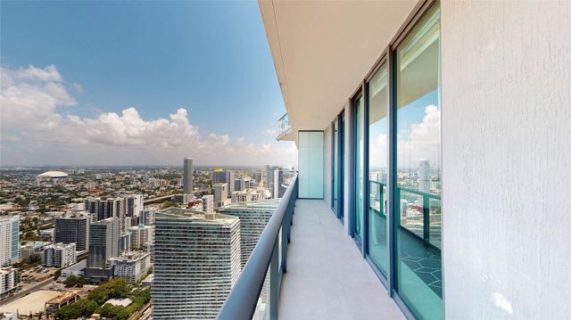 1300 S Miami Ave PH5209, Miami, FL 33130