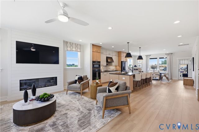 16029 Aspect Way, Midlothian, VA 23113