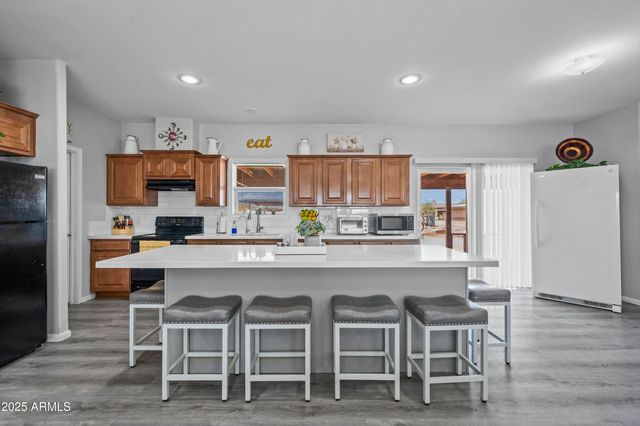 10524 S 205TH Avenue, Buckeye, AZ 85326