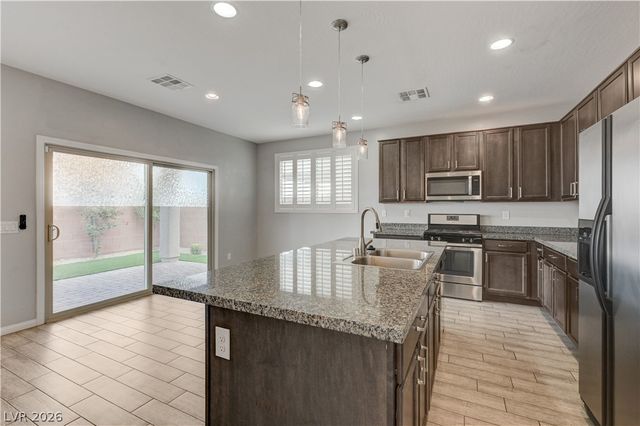 6844 Pivot Point Street, Las Vegas, NV 89148