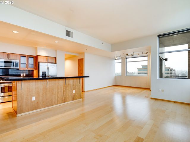 700 WASHINGTON St 1020, Vancouver, WA 98660