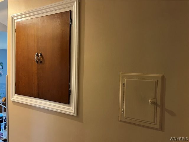 221 Commodore Terrace, Cheektowaga, NY 14225