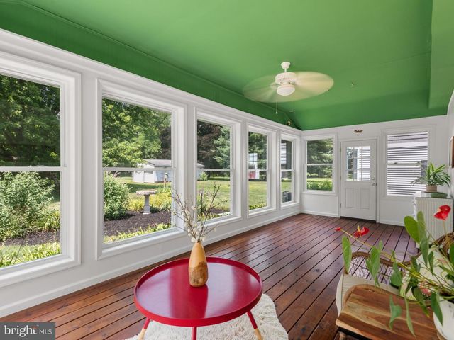 31 GLEN MANOR LN, Glenmoore, PA 19343