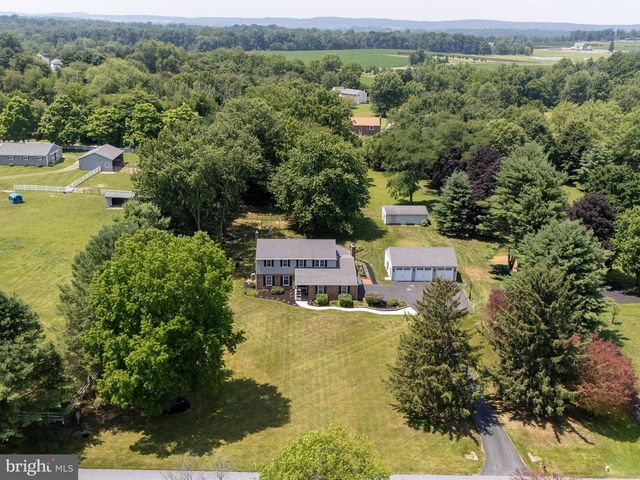 31 GLEN MANOR LN, Glenmoore, PA 19343