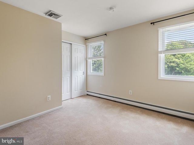 31 GLEN MANOR LN, Glenmoore, PA 19343