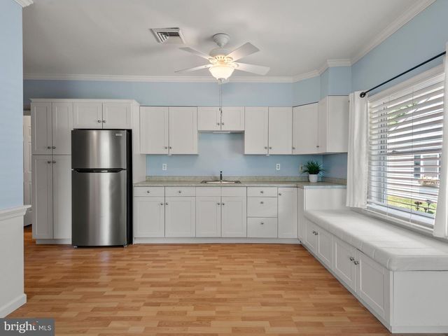 31 GLEN MANOR LN, Glenmoore, PA 19343