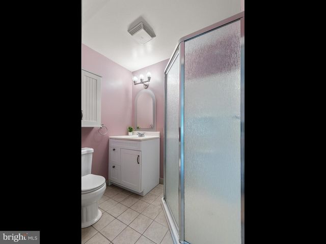 31 GLEN MANOR LN, Glenmoore, PA 19343