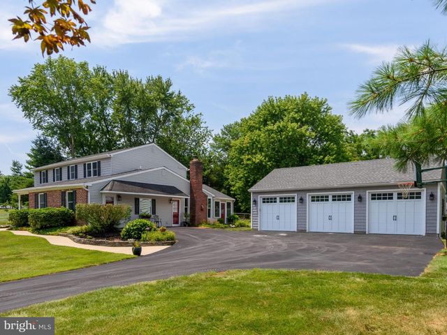 31 GLEN MANOR LN, Glenmoore, PA 19343
