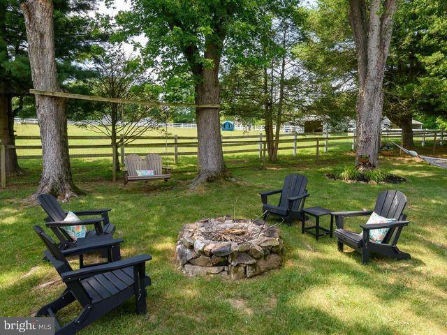 31 GLEN MANOR LN, Glenmoore, PA 19343