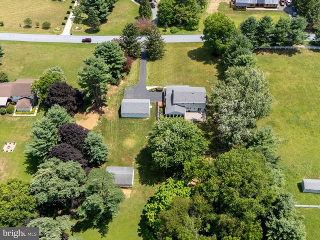 31 GLEN MANOR LN, Glenmoore, PA 19343