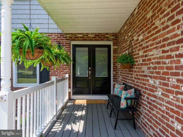31 GLEN MANOR LN, Glenmoore, PA 19343