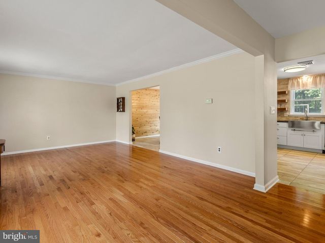 31 GLEN MANOR LN, Glenmoore, PA 19343
