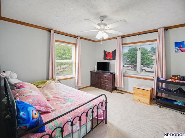 3600 Hartley Circle, Lincoln, NE 68521
