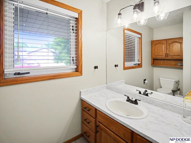 3600 Hartley Circle, Lincoln, NE 68521