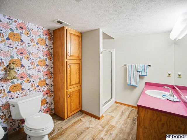 3600 Hartley Circle, Lincoln, NE 68521