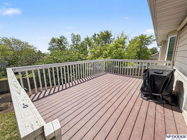 3600 Hartley Circle, Lincoln, NE 68521