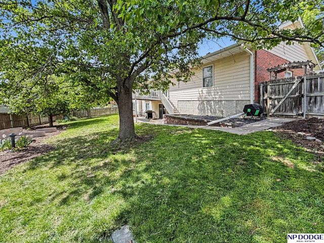3600 Hartley Circle, Lincoln, NE 68521