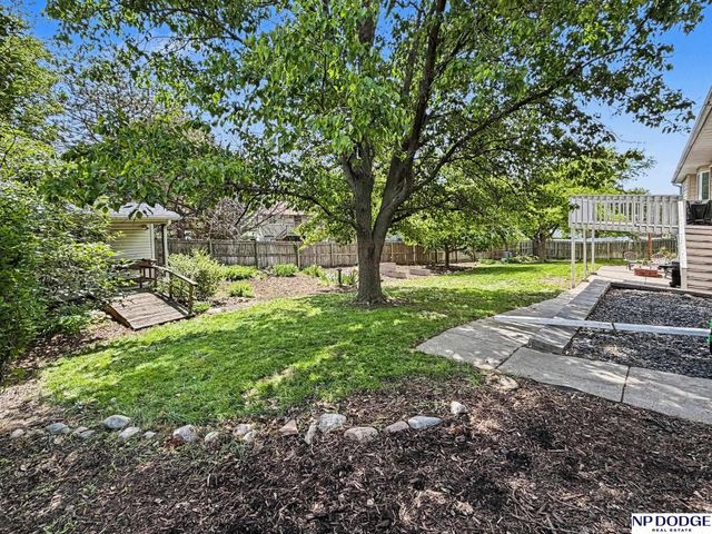 3600 Hartley Circle, Lincoln, NE 68521