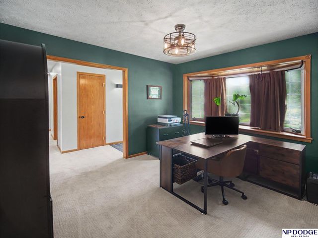 3600 Hartley Circle, Lincoln, NE 68521
