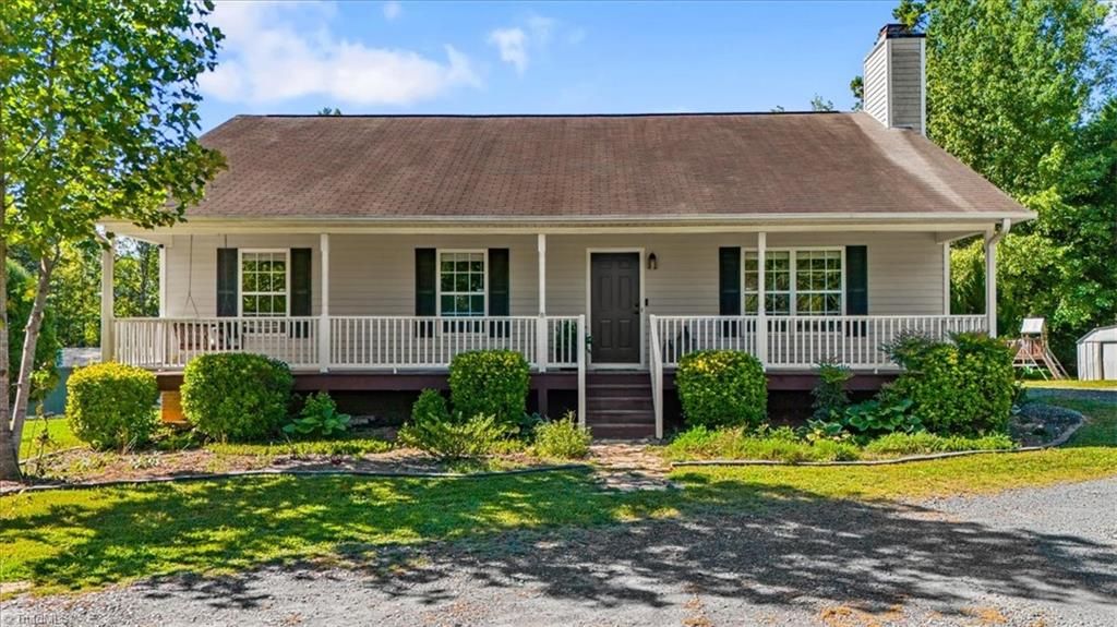 1504 Franklin Hills Court, Randleman, NC 27317
