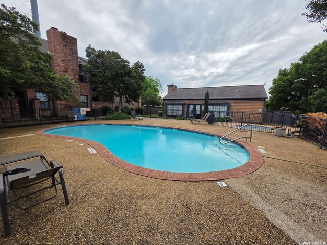 4803 Hamilton Wolfe Rd Apt 310, San Antonio, TX 78229