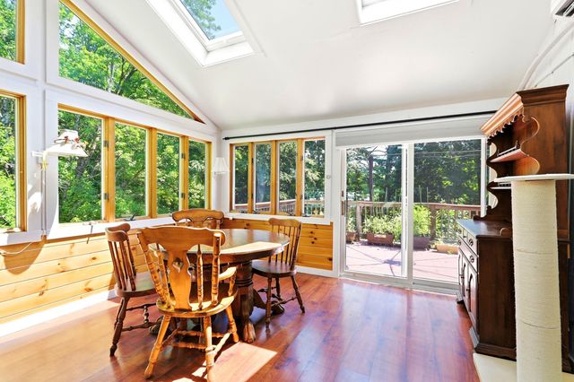290 French Road, Henniker, NH 03242