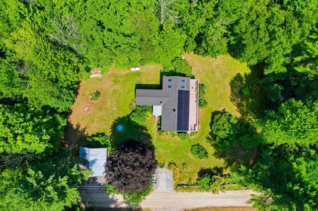 290 French Road, Henniker, NH 03242