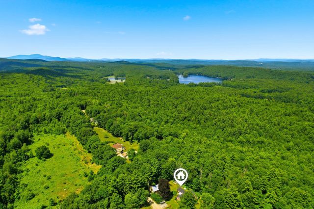 290 French Road, Henniker, NH 03242