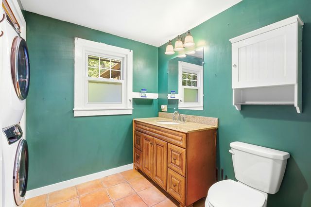 290 French Road, Henniker, NH 03242