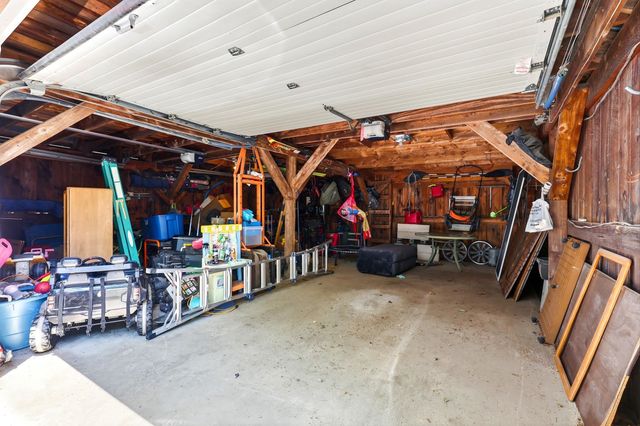 290 French Road, Henniker, NH 03242