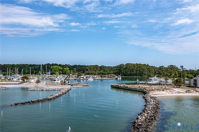 161 Beach Cove Drive, White Stone, VA 22578