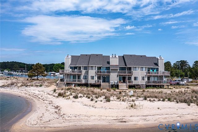 161 Beach Cove Drive, White Stone, VA 22578