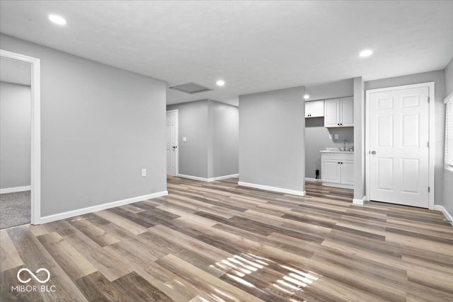 5159 E Edgewood Avenue, Indianapolis, IN 46237